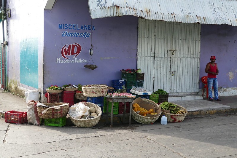 bluefieldscomercioinformal | Nicaragua Investiga